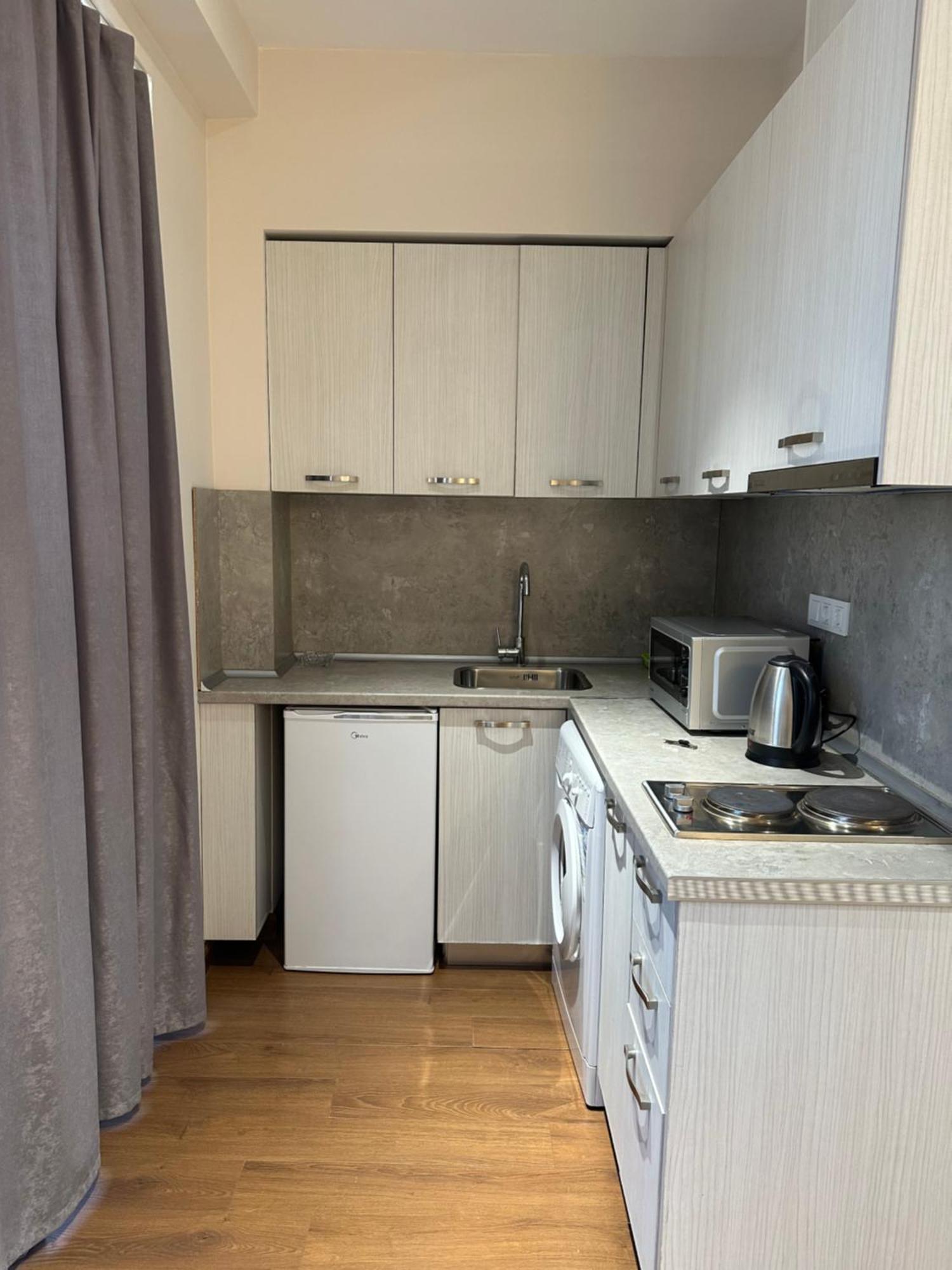 Wonderful Apartment In Republic Square, City Center Ереван Экстерьер фото
